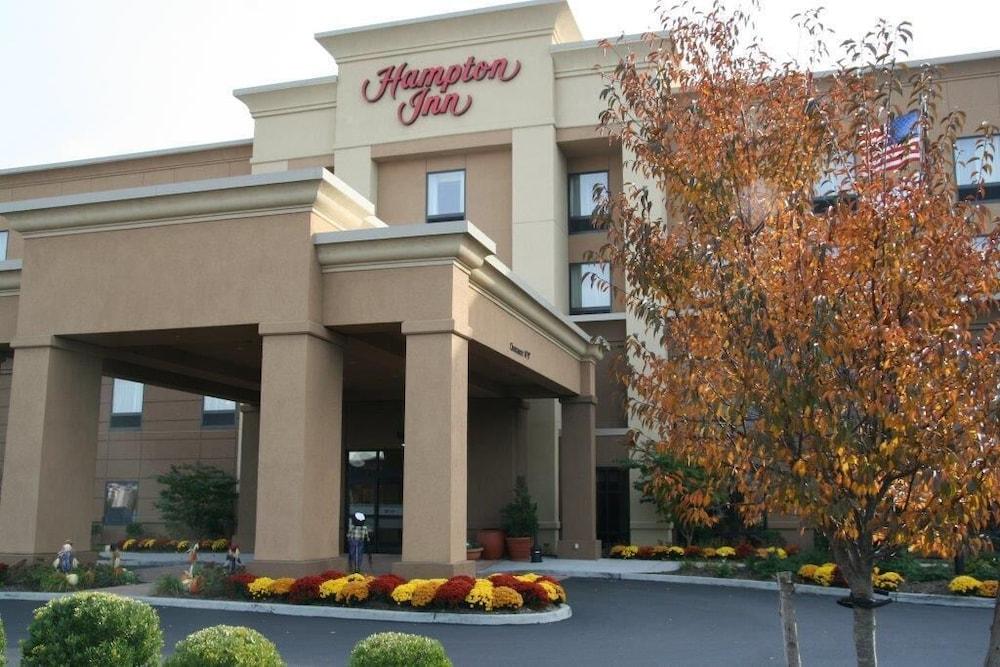 Hampton Inn By Hilton Garden City Long Island Exterior photo